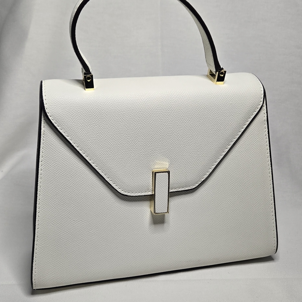 Elegant White Handbag